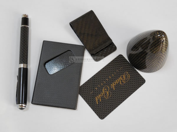 東莞碳纖維板的加固方法和性能特點(diǎn)包括哪些？